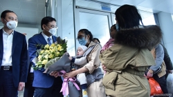 287 công dân Việt Nam sơ tán từ Ukraine đã về đến sân bay Nội Bài