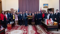 Đại sứ quán Việt Nam tại Nga chúc mừng Tết cổ truyền Bunpimay của Lào
