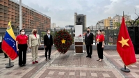 Kỷ niệm 47 năm thống nhất đất nước và 132 năm ngày sinh Chủ tịch Hồ Chí Minh tại Venezuela