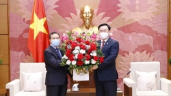 Việt Nam luôn đặc biệt coi trọng, dành ưu tiên cao nhất cho mối quan hệ với Lào