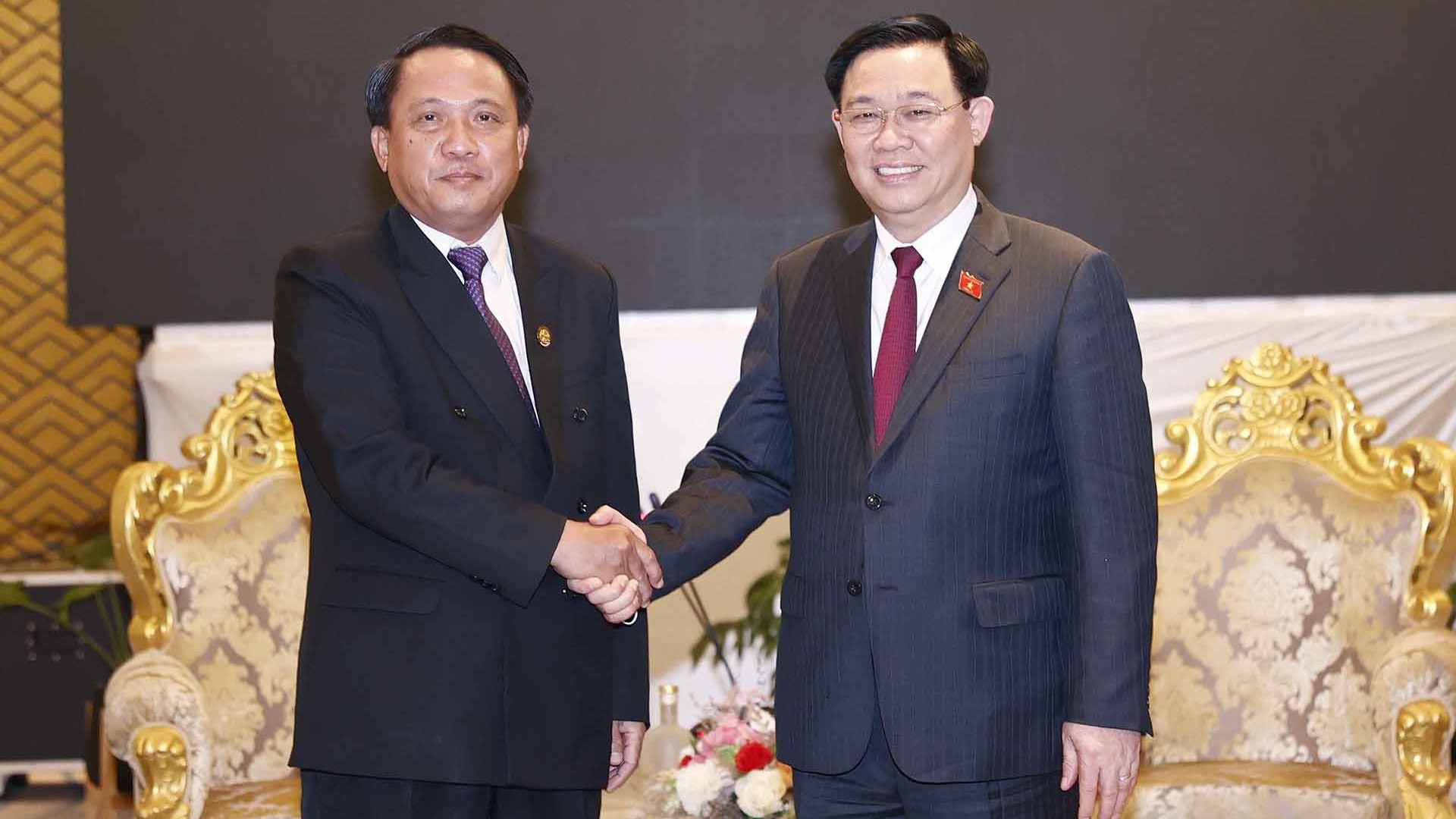 Quốc hội Việt Nam sẵn sàng chia sẻ với Bộ Tài chính Lào kinh nghiệm giám sát tài chính