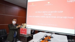 Đại sứ quán Việt Nam tại Tanzania tổ chức quyên góp ủng hộ Quỹ phòng, chống dịch Covid-19