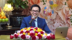 Bác sĩ Huỳnh Wynn Trần: Vượt ‘vùng an toàn’ ở Mỹ