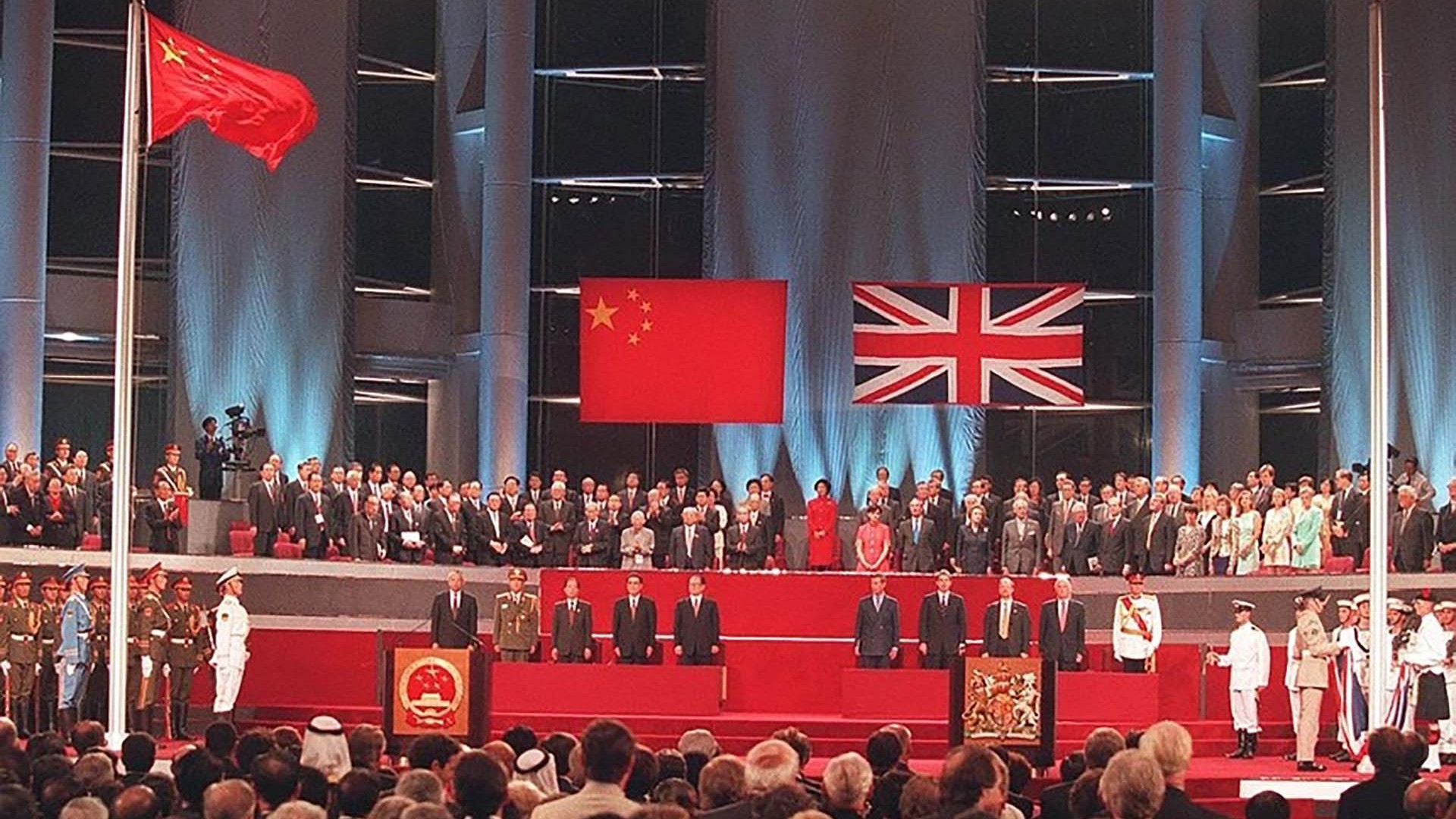 Nhìn lại 25 năm lịch sử Hong Kong