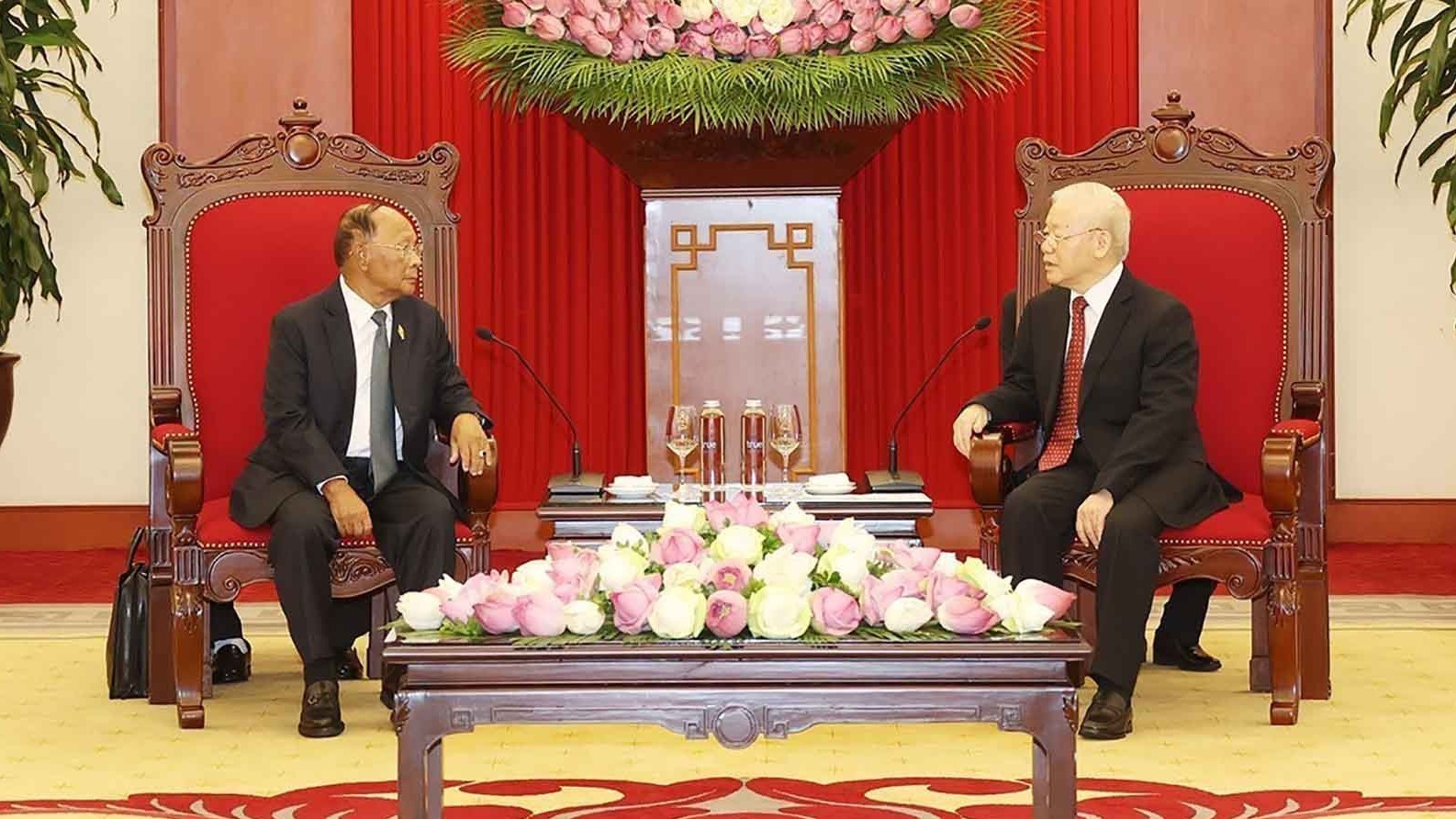 Tổng Bí thư Nguyễn Phú Trọng tiếp Chủ tịch Quốc hội Vương quốc Campuchia