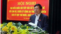 Phó Thủ tướng Phạm Bình Minh tiếp xúc cử tri chuyên đề với cán bộ, chiến sĩ Công an tỉnh Thái Nguyên