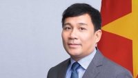 Thứ trưởng Ngoại giao Nguyễn Minh Vũ dự và phát biểu tại Diễn đàn Hợp tác đổi mới y tế quốc tế năm 2021