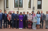 Trang trọng Lễ thượng cờ ASEAN tại Ukraine