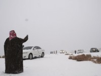 Saudi Arabia: Tuyết rơi giữa... sa mạc