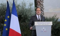 Tổng thống Hollande sẽ “làm tất cả” để ngăn bà Le Pen thắng cử