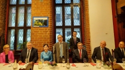 Đại sứ quán Việt Nam tại Ba Lan làm tốt vai trò khách mời danh dự của Đại hội Quốc tế tại Torun