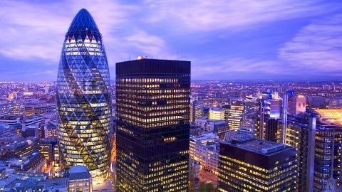 Anh: Thu nhập của nữ giám đốc ngành tài chính chỉ bằng 66% đồng nghiệp nam