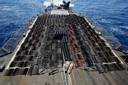 Hải quân Mỹ thu giữ hàng nghìn vũ khí có nguồn gốc Trung Quốc ở Biển Ả Rập