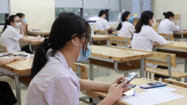 Hà Nội: Đề thi Toán và Lịch sử dễ, thí sinh kết thúc kỳ thi nhẹ nhàng
