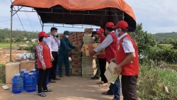 Hội Chữ thập đỏ các tỉnh, thành hỗ trợ các hoàn cảnh khó khăn trong mùa dịch Covid-19