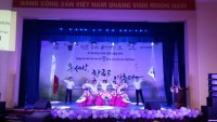 Sôi động Ngày hội chữ Hàn lần thứ 7