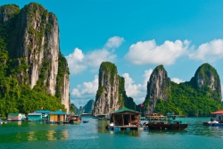 Du lịch Quảng Ninh: Khám phá 'kho báu' điểm đến hấp dẫn trong mùa Hè