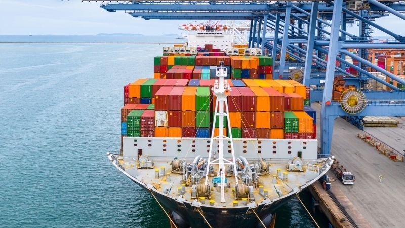 Xuất khẩu ngày 12-14/6: Nhờ EVFTA, hàng Việt đắt khách EU; lô vải thiều đầu tiên đã 'bay' đến Pháp
