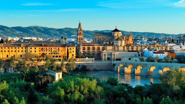 Đến Tây Ban Nha, hãy ghé thăm những điểm đến đẹp mê mẩn dưới đây