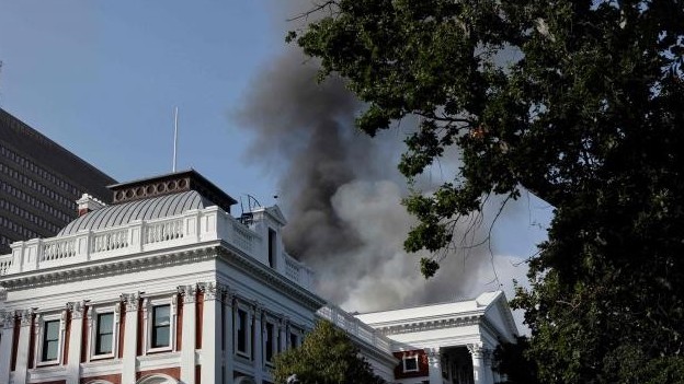 Tòa nhà Quốc hội Nam Phi bị hỏa hoạn
