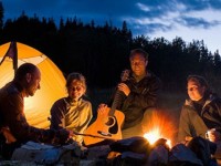 Đi cắm trại để chữa… mất ngủ