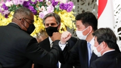 Hai Bộ trưởng Mỹ thăm Đông Á: Thực chất hơn biểu tượng