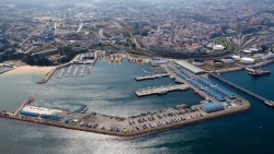 Tỷ lệ nhiễm Covid-19 giảm, Tây Ban Nha cho phép du thuyền cập cảng biển