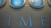 IMF kêu gọi chính phủ chi tiêu để đẩy lùi nguy cơ giảm phát