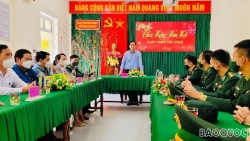 Trao hơn 200 triệu đồng cho người nghèo tại Quảng Trị