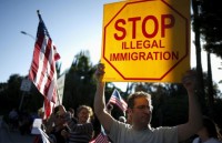 Mỹ đẩy mạnh truy quét lao động nhập cư bất hợp pháp