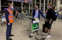 Dịch Covid-19: Chuyến bay đặc biệt hỗ trợ công dân Anh hồi hương từ Hà Nội