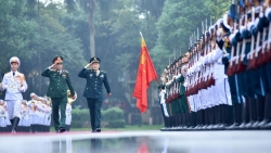 Lễ đón chính thức Bộ trưởng Quốc phòng Trung Quốc Ngụy Phượng Hòa