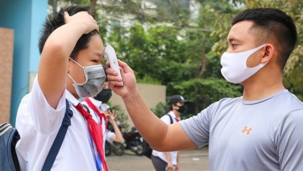 Covid-19 tại Vĩnh Phúc: 300.000 học sinh có thể phải học trực tuyến