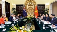 Việt Nam-Australia: Nhất trí đẩy mạnh hợp tác các lĩnh vực mới và bị ảnh hưởng bởi Covid-19