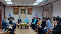 Đại sứ Việt Nam tại Thái Lan Phan Chí Thành thăm và làm việc tại tỉnh Chanthaburi
