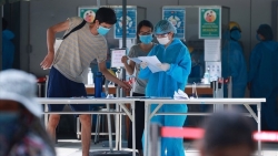 Covid-19 sáng 14/10: Nguồn cung vaccine khan hiếm; Không chỉ định xét nghiệm với việc đi lại của người dân; TP. HCM bệnh viện dã chiến trống bệnh nhân