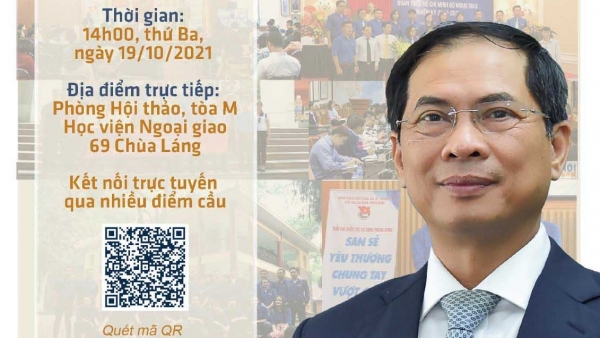 Bộ trưởng Bộ Ngoại giao đối thoại với sinh viên, cán bộ ngoại giao trẻ
