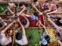 Dịch vụ "tắm lẩu" nở rộ ở Trung Quốc