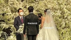 Cô dâu Park Shin Hye rạng rỡ trong ngày cưới, khách dự đeo khẩu trang