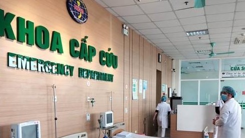 Sáng 8/3: 100 cán bộ, nhân viên y tế Bệnh viện Bệnh Nhiệt đới Trung ương tiêm vaccine Covid-19