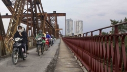 Dự báo thời tiết đêm nay và ngày mai (28-29/3): Cả nước mưa rào và dông rải rác; Bắc Bộ đêm và sáng trời rét; Nam Bộ có nắng nóng