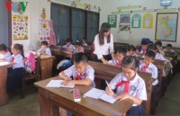 Những cô giáo người Việt ở đất nước Triệu Voi
