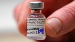 Italy: Sự cố hy hữu, y tá tiêm nhầm 6 liều vaccine Covid-19 cho thiếu nữ
