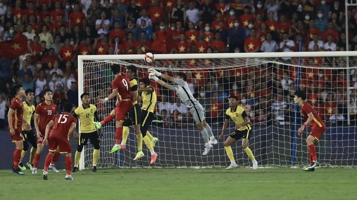 Khoảnh khắc Tiến Linh ghi bàn đưa U23 Việt Nam vào chung kết bóng đá nam SEA Games 31