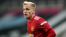 Chuyển nhượng cầu thủ Man Utd: Chốt Jadon Sancho; Arsenal 'thương' Van de Beek dự bị; đua ký Saul Niguez