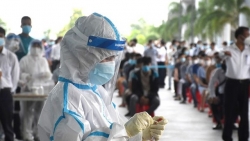 Covid-19: Cụ ông 74 tuổi ở Đà Nẵng nhiễm SARS-CoV-2; TP. Hồ Chí Minh thêm 3 ca tử vong