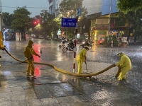 Dự báo thời tiết đêm nay và ngày mai (10-11/8): Hà Nội, Bắc Bộ, Thanh Hóa, Nghệ An mưa to đến rất to, cảnh báo ngập lụt; miền Nam mưa to cục bộ