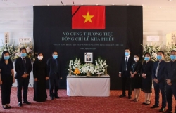 Tổng Lãnh sự quán Việt Nam tại Osaka tổ chức lễ viếng nguyên Tổng Bí thư Lê Khả Phiêu