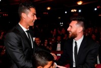 Ronald, Messi bị chỉ trích vì vắng mặt tại lễ trao giải The Best