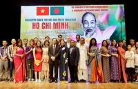 Nghệ sĩ Bangladesh trình diễn tác phẩm về cuộc đời, sự nghiệp và tư tưởng của Chủ tịch Hồ Chí Minh